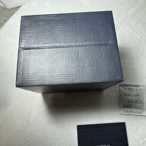 Ted Baker London Patterned Watch Box - Picture 11 of 11